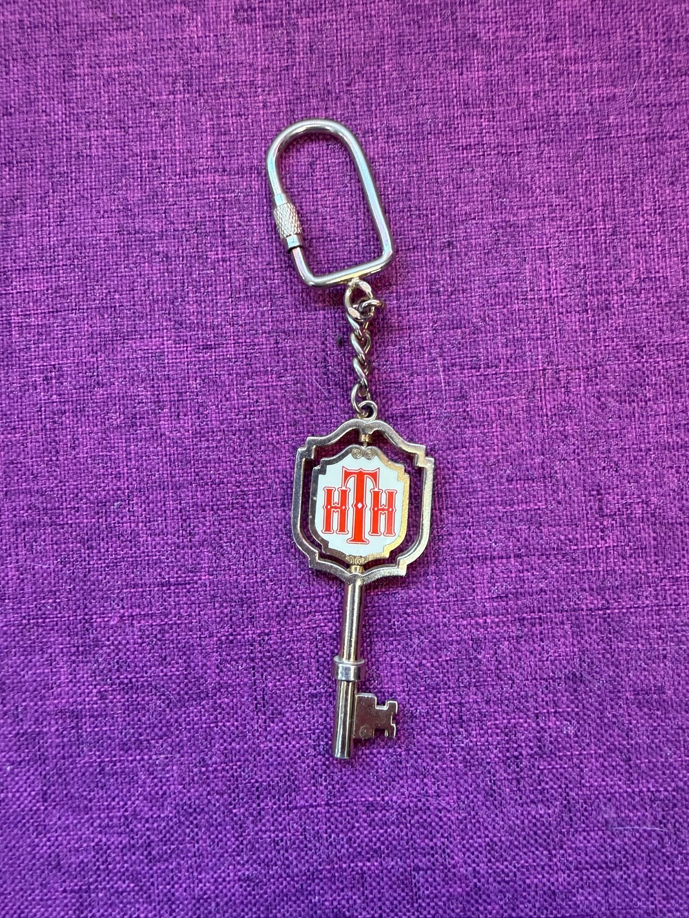 WDW Hollywood Tower Hotel Keychain Tower of Terror